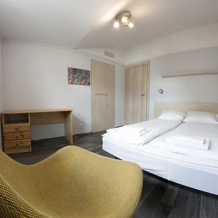 Yourplace Sm25 Apartments *
