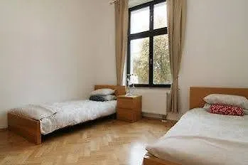 Yourplace Sm25 Apartments Apartment