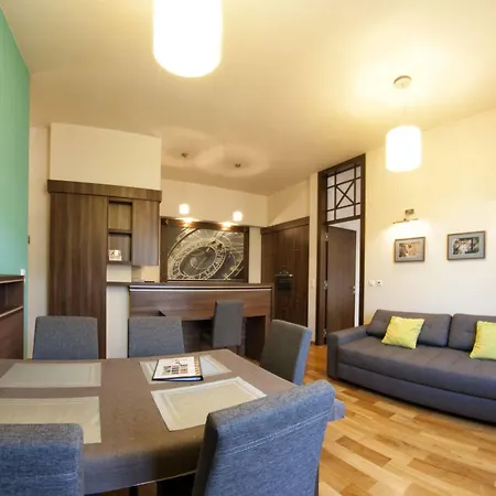 Yourplace Sm25 Apartments *